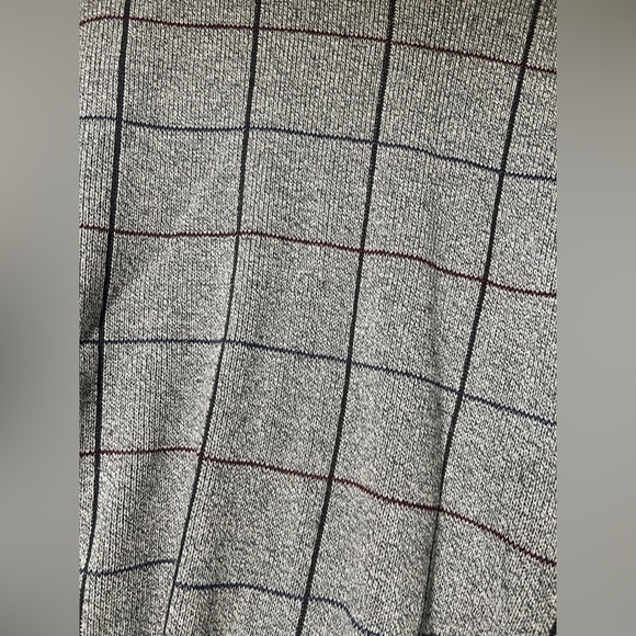 Fairway Sport Grey Plaid Golf Sweater, Size Large, Pullover - Picture 2 of 4